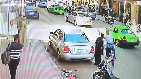 القبض على شخص اعتدى على شاب من ذوي الهمم في شبين الكوم بعد تداول فيديو الواقعة