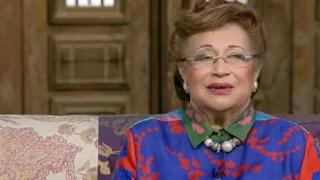 تفاصيل سرقة “كنز” من منزل الدكتورة نوال الدجوي.. والمجني عليها تكشف المشتبه به: أحد أفراد العائلة