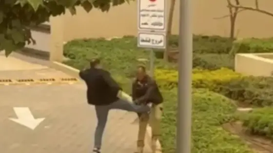 إحالة المتهم بالتعدي على فرد أمن داخل مجمع سكني للمحاكمة العاجلة