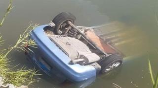 نقل 14 مصابًا للمستشفى إثر وقوع حادث انقلاب سيارة داخل ترعة بـ قنا