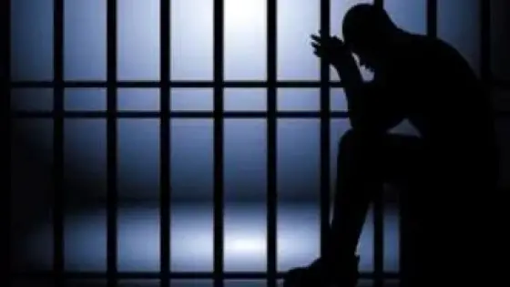 المشدد 10 سنوات لمعلم بتهمة الاعتداء على طفلين في مدرسة بالسويس