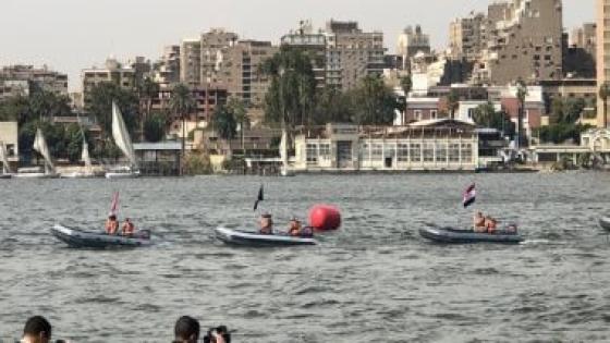 إنقاذ شخص قفز في النيل من أعلى كوبري قصر النيل