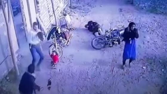 خلافات جيرة تقود لاعتداء بالفأس على أسرة كاملة في الشرقية