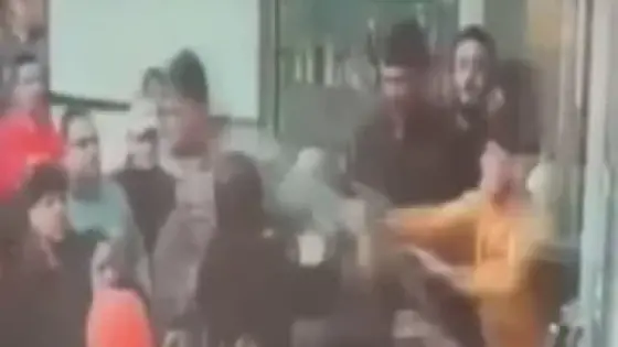 الشرقية تحقق في فيديو اعتداء عنيف على سيدة بأبو كبير