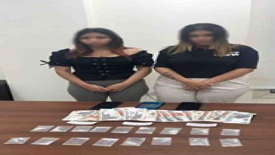 القبض على “فراولة وتفاحة” بالجيزة بتهم خادشة للحياء وحيازة مخدرات