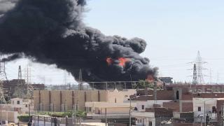 إصابة 15 شخصا بالاختناق في حريق مطعم شهير بالشيخ زايد