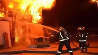 السيطرة على حريق شقة سكنية بعين شمس دون إصابات