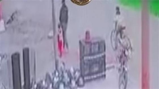 القبض على شخص مهتز نفسيًا حاول خطف طفل في المنوفية