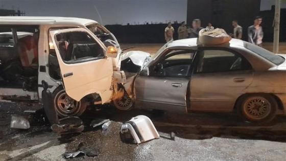 9 مصابين في تصادم سيارتين “كبود” أمام محطة إسنا بالأقصر