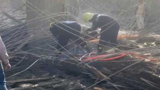 مصرع شخصين وإصابة آخرين إثر انهيار سقف مصنع في العبور