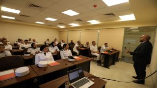 “الداخلية” تواصل تحديث منظومتها الأمنية.. ودورات متخصصة لتعزيز ثقافة حقوق الإنسان لدى الكوادر الشرطية