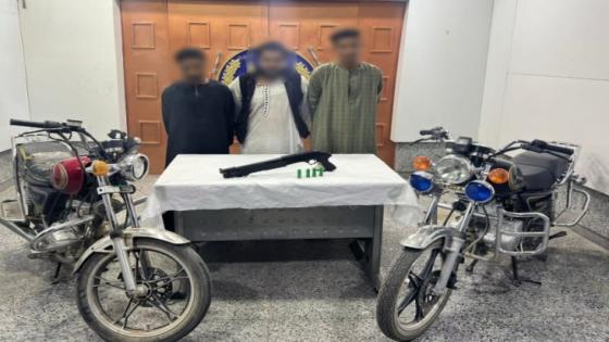 عصابة مسلحة.. الأمن يكشف ملابسات فيديو سرقة دراجة نارية تحت تهديد السلاح بالأقصر
