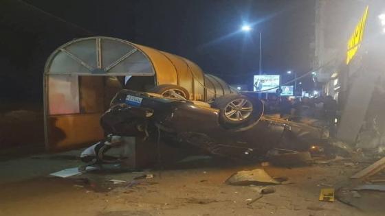 إصابتان وتلفيات جسيمة إثر انقلاب سيارة ملاكي بكورنيش الإسكندرية