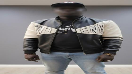 ضبط بائع متجول ومحطة وقود لبيع البنزين والسولار في زجاجات بلاستيكية بالجيزة