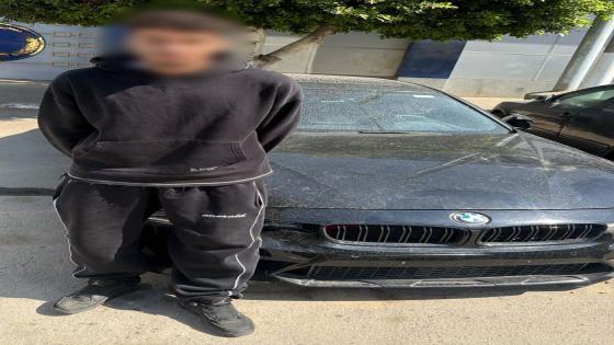 ضبط قائد سيارة قام بحركات استعراضية وخطر على حركة المرور بالنزهة