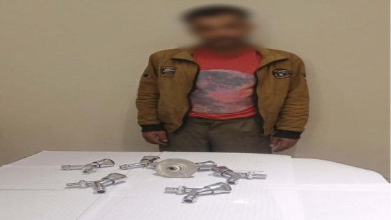 ضبط عاطل سرق صنابير مسجد بالمحلة وإعادة المسروقات
