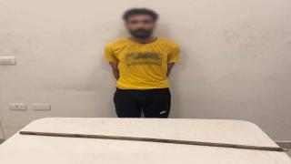 ضبط حلاق اعتدى على والدته المسنة بالسويس بسبب خلاف على المال