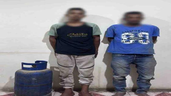 ضبط لصين سرقا أسطوانة غاز في قنا بعد توثيقهما بـ”حبل” داخل توك توك