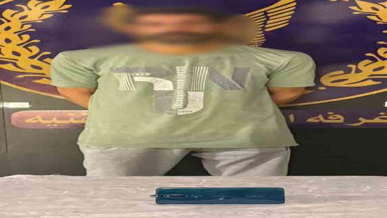 فيديو فضحه.. ضبط لص لسرقة هاتف محمول من داخل محل تجاري بمصر الجديدة