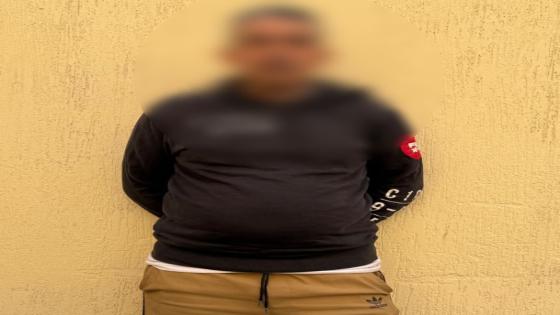 عاطل يعتدي على طفل بسوط في الجيزة.. والسبب “اللعب أمام البيت”