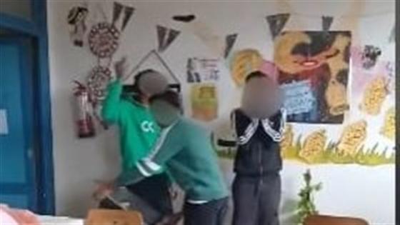 تعليم الإسكندرية تشكل لجنة عاجلة للتحقيق في واقعة تعدي طلاب على معلمة