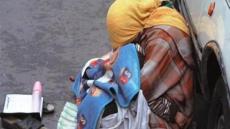 النيابة تباشر التحقيقات فى استغلال سيدة لطفلتها للتسول بالجيزة