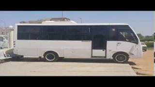 ضبط قائد "مينى باص"يسير عكس الاتجاه فى التجمع الأول